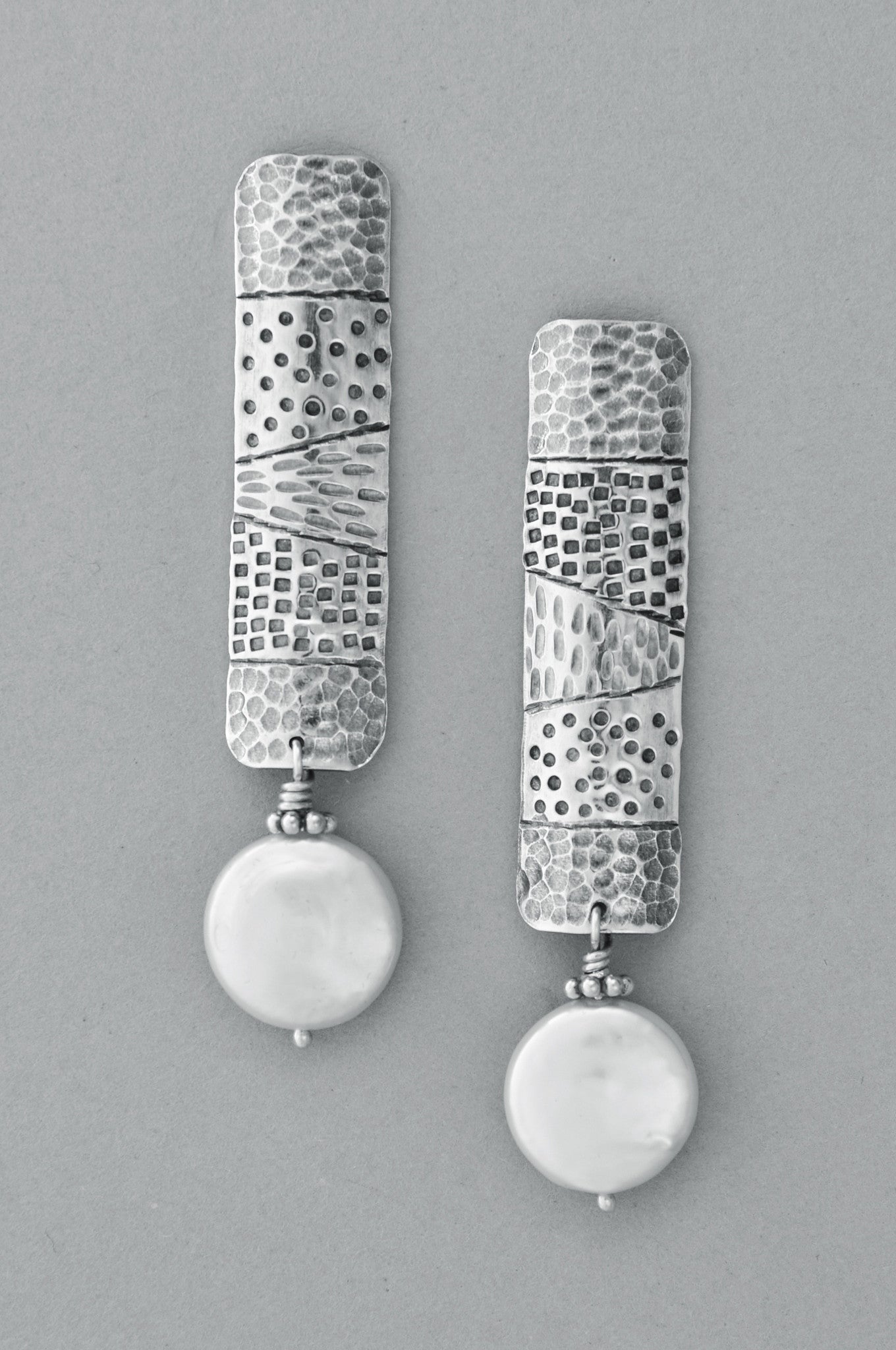 sterling silver stud earrings stamped white pearl