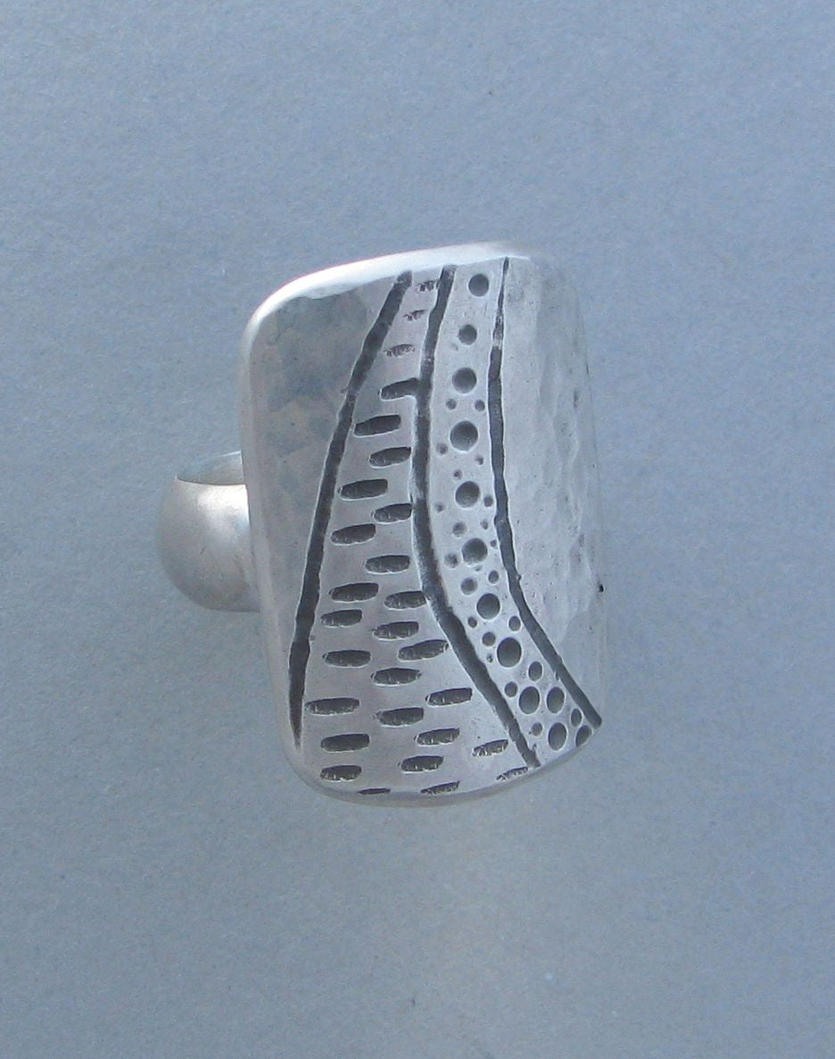 sterling silver cocktail ring stamped deesign